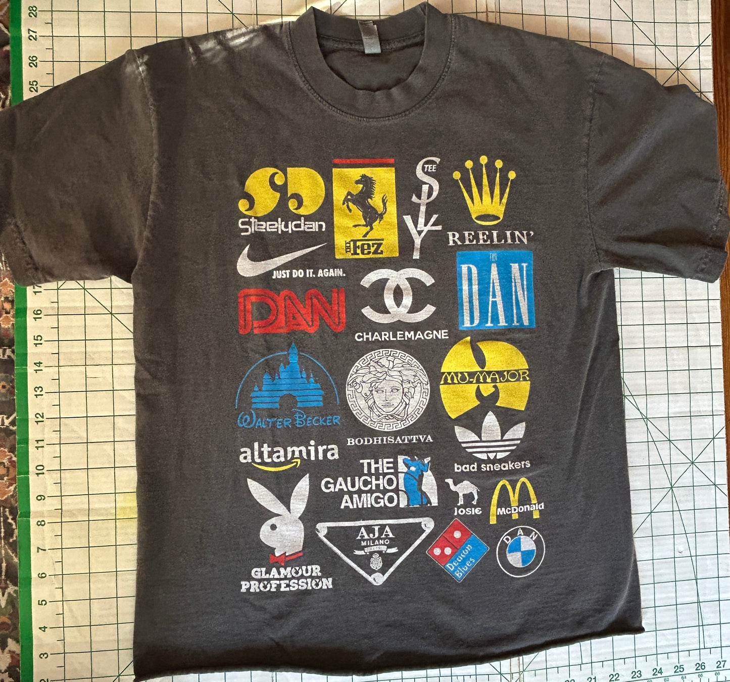 *Z's CLOSET* STEELY DAN BOOTLEG